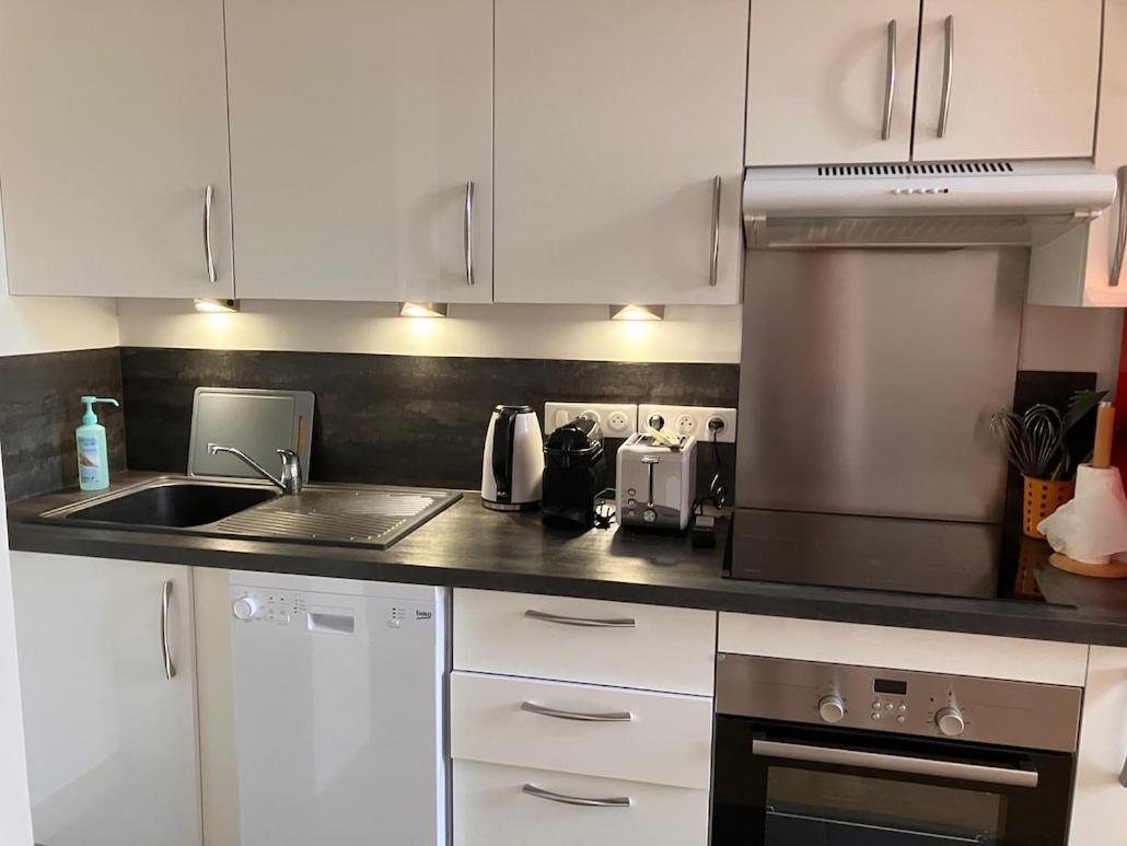 Loft Au Vieux Port Apartment ลาโรแชล ภายนอก รูปภาพ