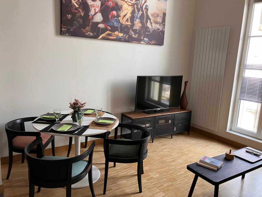 Loft Au Vieux Port Apartment ลาโรแชล ภายนอก รูปภาพ