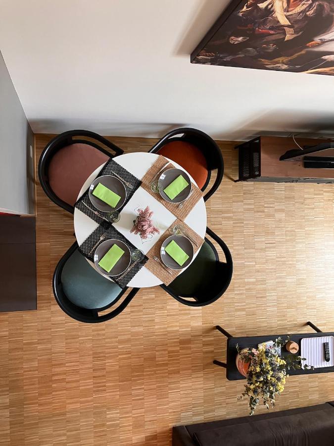Loft Au Vieux Port Apartment ลาโรแชล ภายนอก รูปภาพ